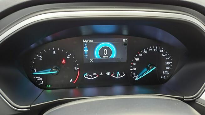 Ford Focus 1.5 EcoBlue SCR Connected ! Z Polskiego Salonu ! Faktura VAT !