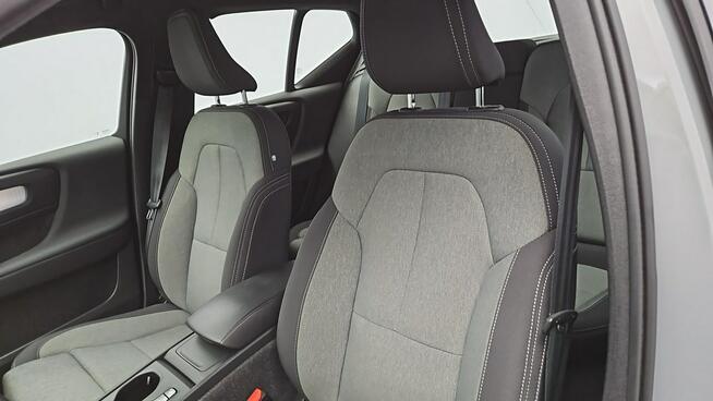 Volvo XC 40 B3 Core aut ! Z Polskiego Salonu ! Faktura VAT !