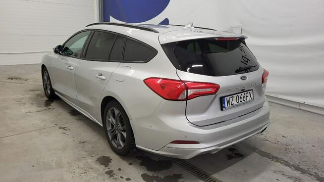 Ford Focus 1.0 EcoBoost mHEV ST-Line X Kombi
