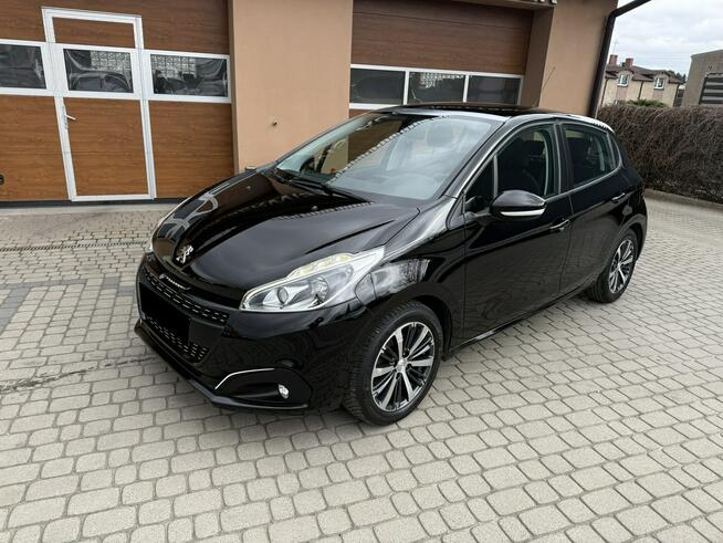 Peugeot 208 1,2 82KM Klimatronik Navi Kamera CarPlay