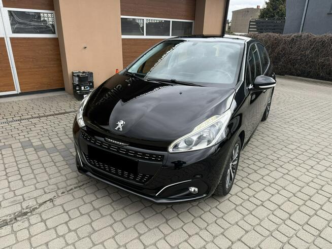 Peugeot 208 1,2 82KM Klimatronik Navi Kamera CarPlay
