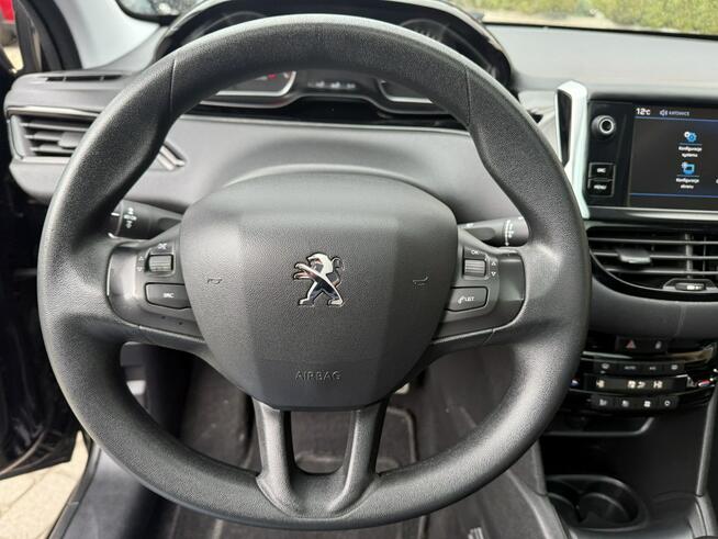 Peugeot 208 1,2 82KM Klimatronik Navi Kamera CarPlay
