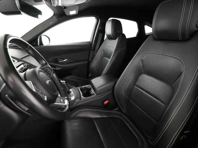 Jaguar E-Pace R-Dynamic S AWD Automat Navi Kamera cofania Klimatyzacja