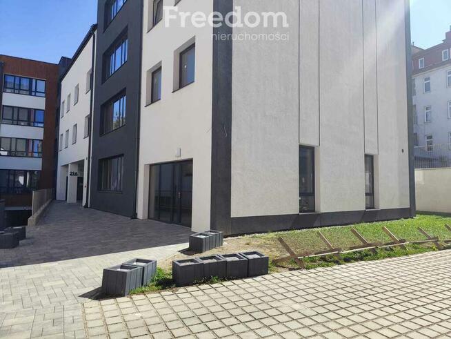 Lokal usługowy,ul.Dąbrowszczaków 29a,parter, 61 m2