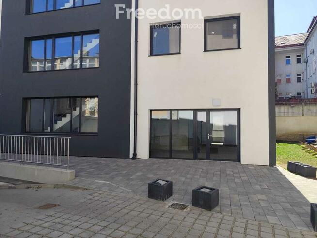 Lokal usługowy,ul.Dąbrowszczaków 29a,parter, 61 m2