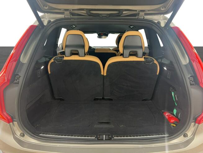 Volvo XC90 B6 B AWD Inscription 7os aut Kombi