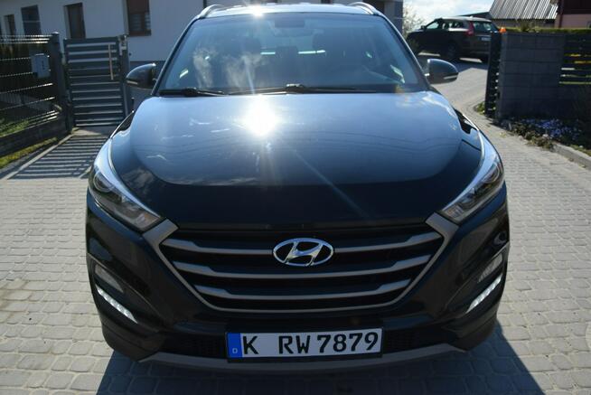 Hyundai Tucson 1.7CRDI Navi/ Kamera/ Hak/ Oryginalny Lakier/ Sprowadzony