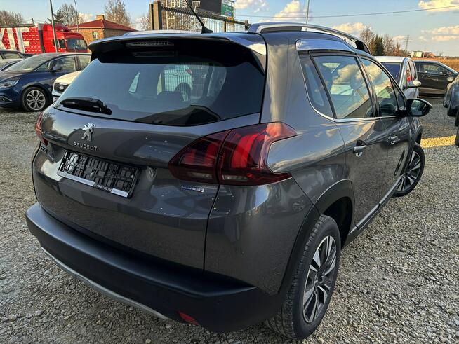 Peugeot 2008 1.2 benzyna Allure 110KM skóra NAVI led PDC kamera 2017