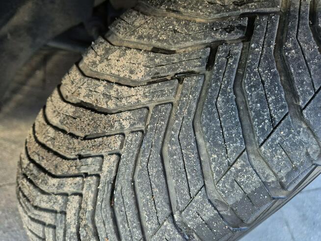 Peugeot 2008 1.2 benzyna Allure 110KM skóra NAVI led PDC kamera 2017