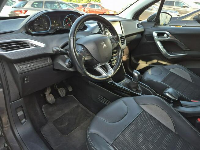 Peugeot 2008 1.2 benzyna Allure 110KM skóra NAVI led PDC kamera 2017