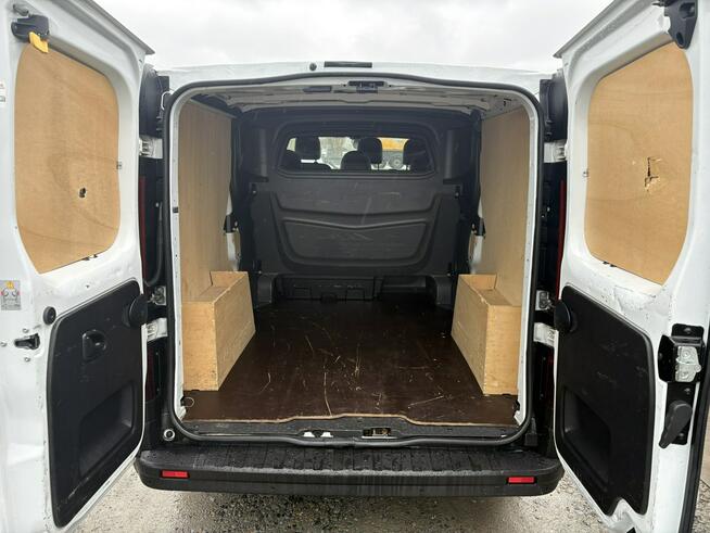 Renault Trafic l2h1 brygadówka 6 miejsc klimatyzacja