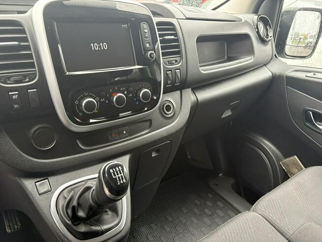 Renault Trafic l2h1 brygadówka 6 miejsc klimatyzacja