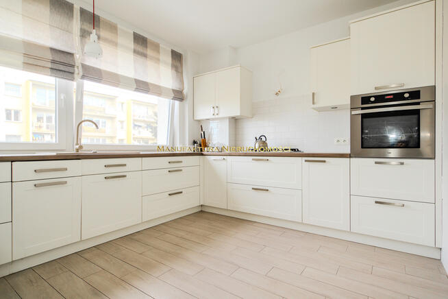 74 m2 w świetnej lokalizacji Pruszcza. 2 piwnice!