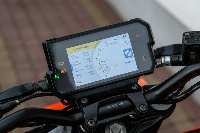 KTM duke 390 R 2017 ABS KSIĄŻKA Serwisowa RatyTransport AKRAPOVIĆ KAT A2