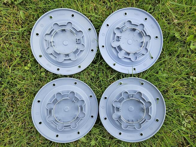 NOWE DEKIELKI do VW 1K0 601 149 E !!!