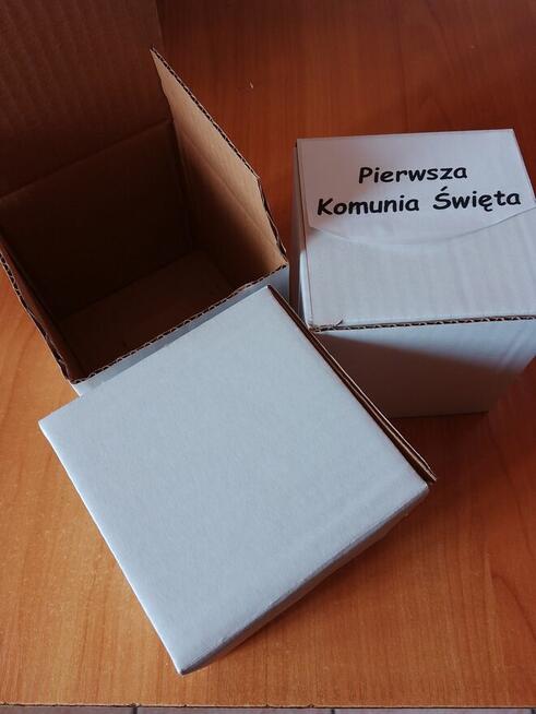 Karton fasonowy jednostronnie biały 11x11x11