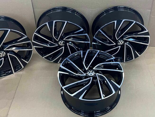 VW Arteon 3H Passat 3G Adelaide 3G8601025AA 8Jx19 ET40