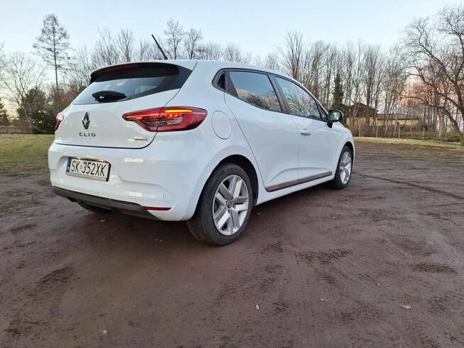 renault clio hybryda moc 1600 mały przebieg