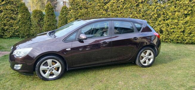 Opel Astra J 1.7 CDTI 2012 rok