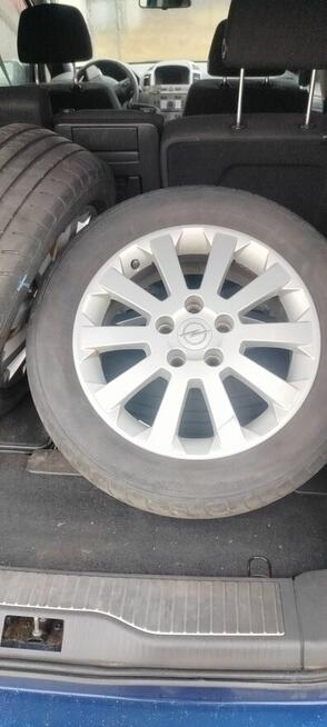 Opel Zafira 1.900 150 koni.
