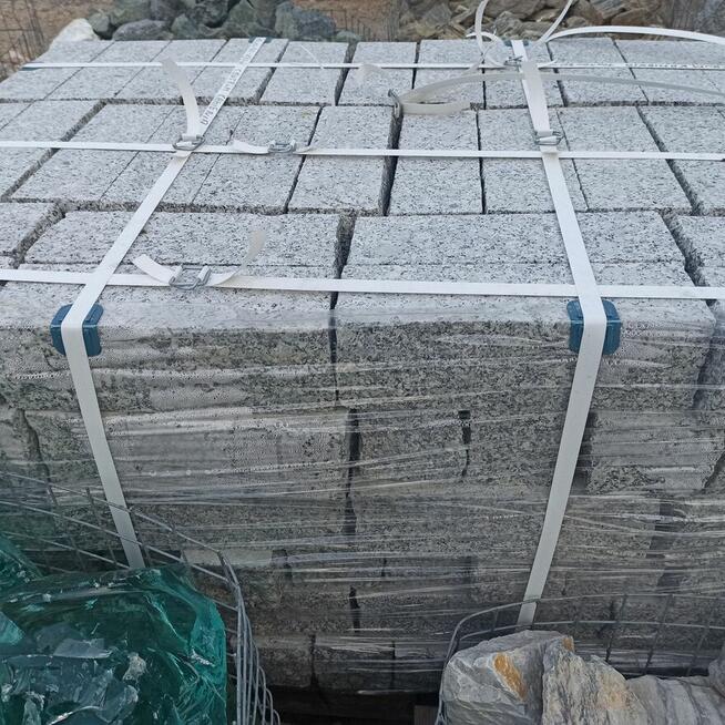 Palisada Granitowa Palisady Żwir Opornik Kamień murowy Grani
