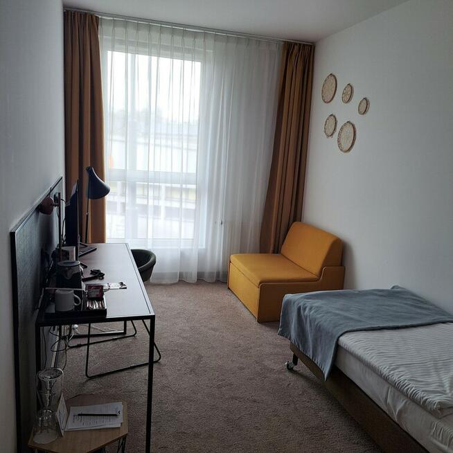 Pokój o pow. 16,26 m2 w hotelu ARCHE w Lublinie.