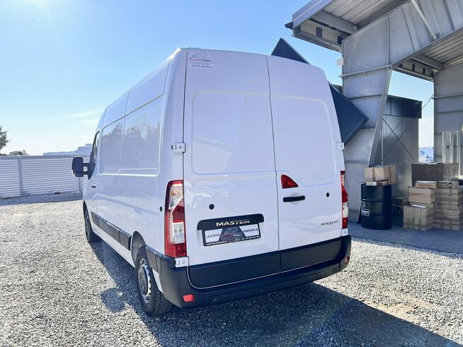 Renault Master średniak L2H2 blaszak 3-osobowy pełna opcja serwis lift