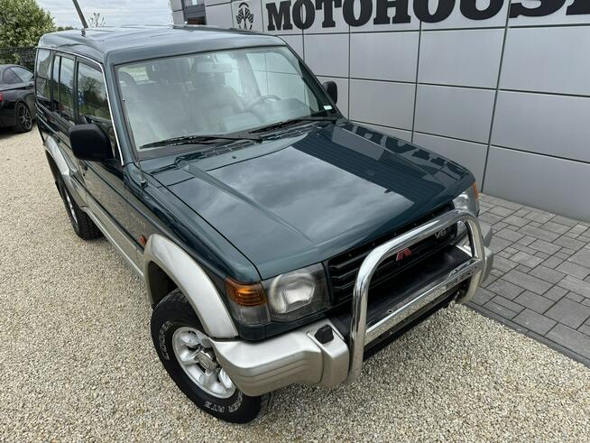 Mitsubishi Pajero dohc-24 v6 3500