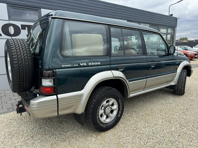 Mitsubishi Pajero dohc-24 v6 3500