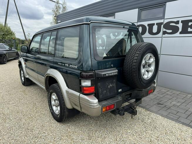 Mitsubishi Pajero dohc-24 v6 3500