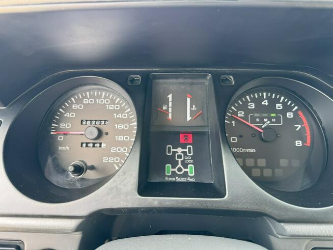 Mitsubishi Pajero dohc-24 v6 3500