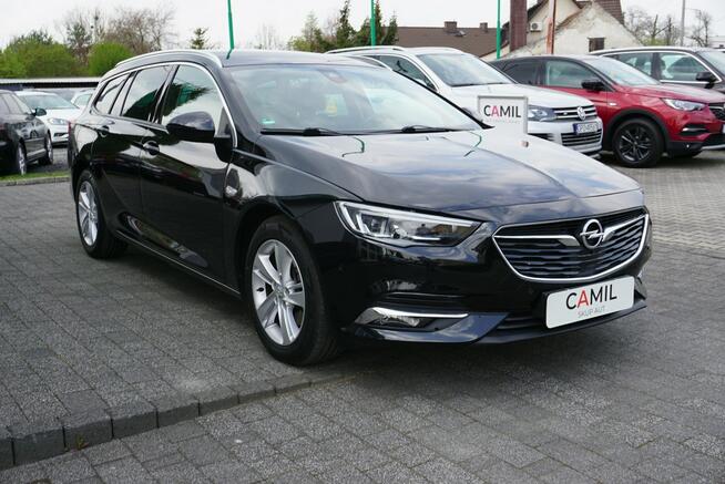 Opel Insignia Sports Tourer zarejestrowany, ubezpieczony, I rej. 29 grudzień 2017 r.