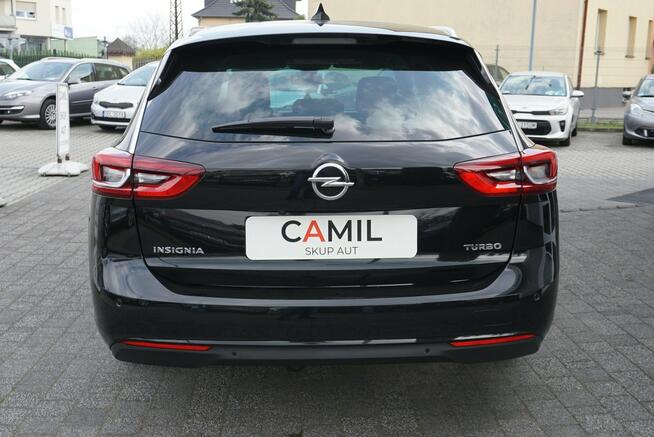Opel Insignia Sports Tourer zarejestrowany, ubezpieczony, I rej. 29 grudzień 2017 r.