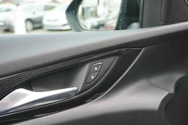 Opel Insignia Sports Tourer zarejestrowany, ubezpieczony, I rej. 29 grudzień 2017 r.