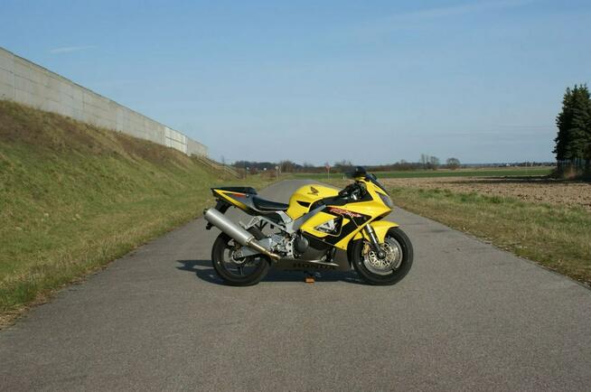 Honda CBR Honda CBR 929