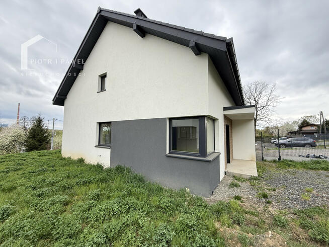 Dom Bielsko-Biała Komorowice Krakowskie, Dumna