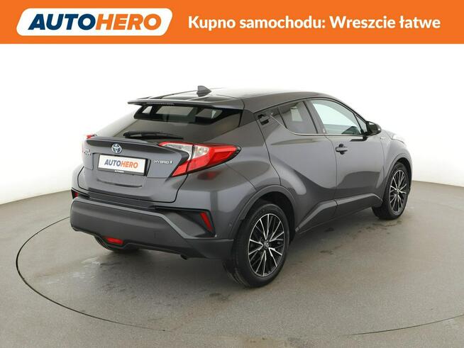 Toyota C-HR navi kamera grzane fotele ACC LED