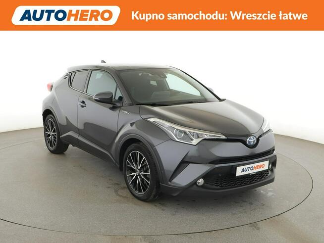 Toyota C-HR navi kamera grzane fotele ACC LED