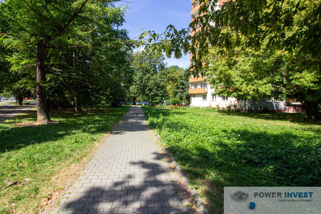 Przestronne mieszkanie w świetnej lokalizacji!
