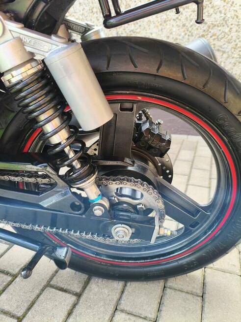 Motor Junak Zipp Toros 125