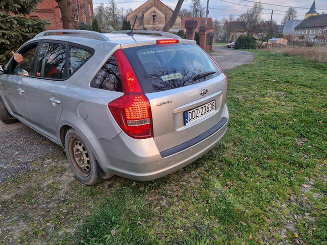 Sprzedam Kia Ceed 1,6CRDI z 2010r