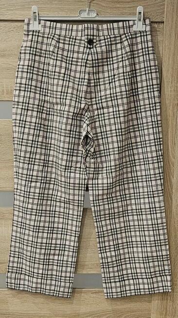 Spodnie materiałowe firmy Gerry Weber.