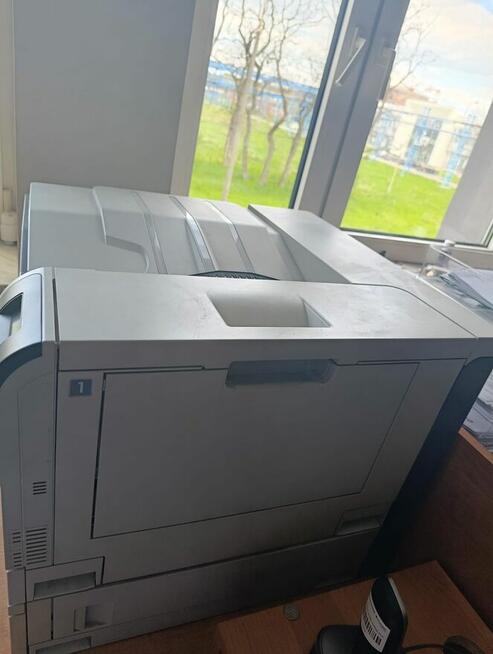 Drukarka HP Color LaserJet Professional CP5225.