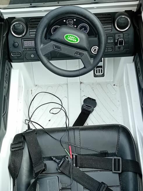 samochodzik Land Rover Chełm