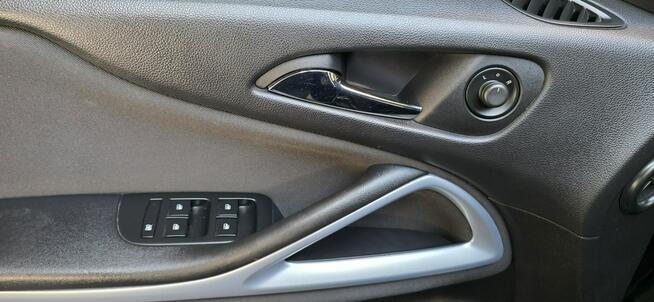 Opel Zafira ZOBACZ OPIS !! W podanej cenie roczna gwarancja