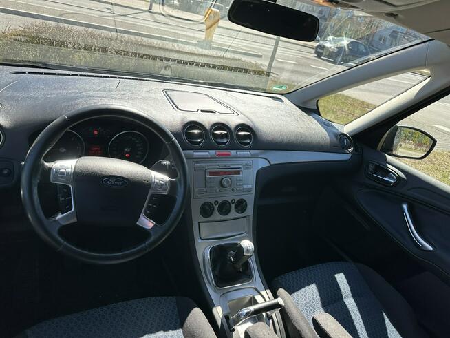 Ford Galaxy Niski przebieg, klimatyzacja, hak,7 miejsc, podgrzewane fotele i szyba