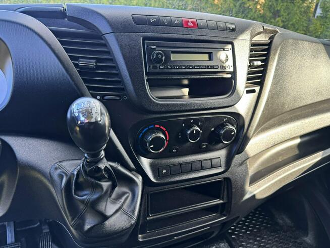Iveco Daily 35S13 2,3 HPI 130KM Klima Tempomat Średni