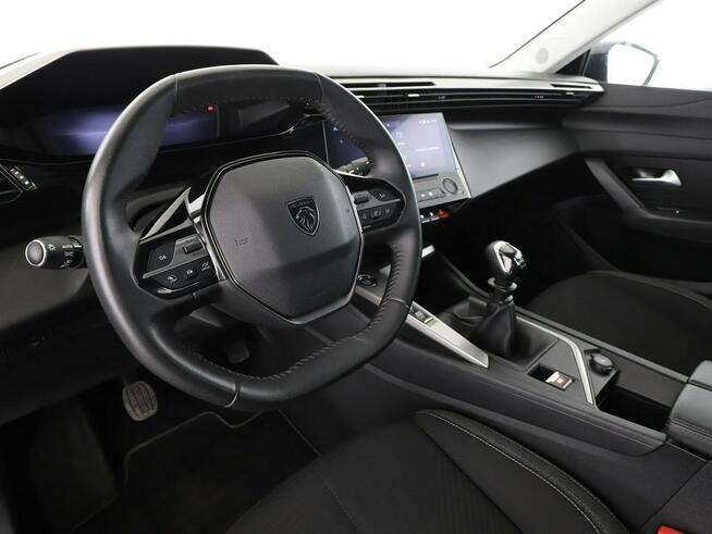 Peugeot 308 virtual cocpit navi klima auto ecoLED czujniki parkowania