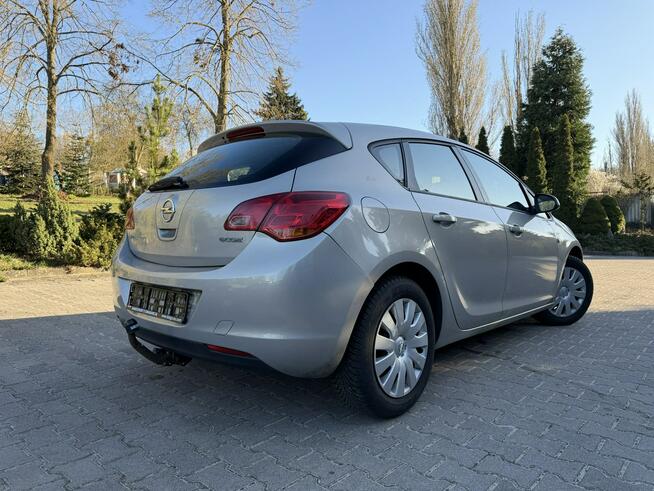 Opel Astra J 1.4 100KM | Klimatronik | Manual| Tempomat | LCD