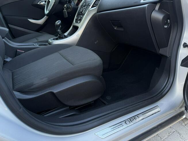 Opel Astra J 1.4 100KM | Klimatronik | Manual| Tempomat | LCD
